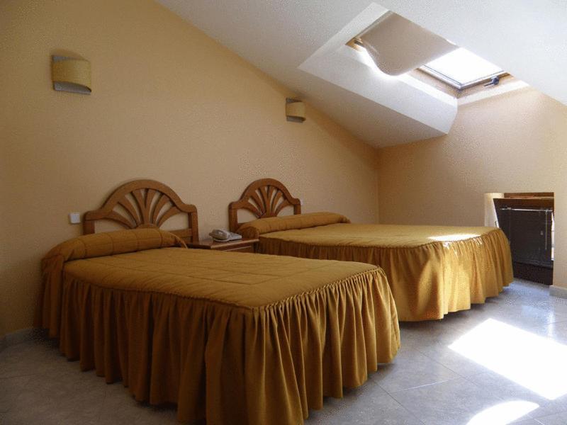 Hotel Laberinto ซีเกว็นซา ห้อง รูปภาพ